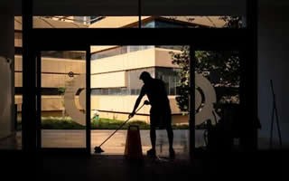 专业衣橱整理 衣帽间收纳整理 职业整理师 新居开荒